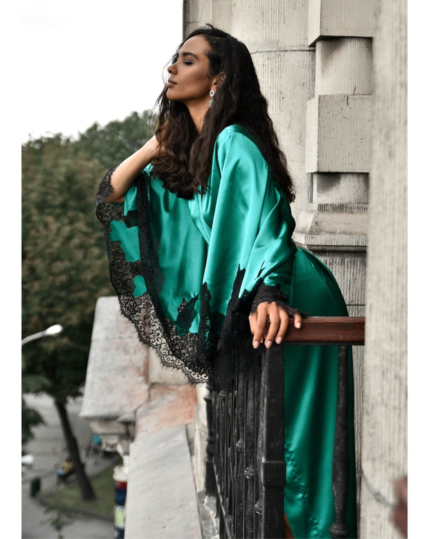 Gabriele Long Old Hollywood Robe