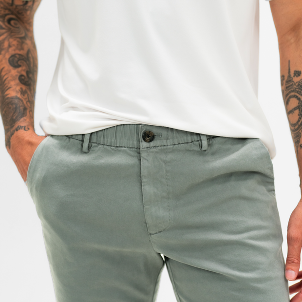 Stretch Chino Short 7" in Grey front on model close up of elastic waistband