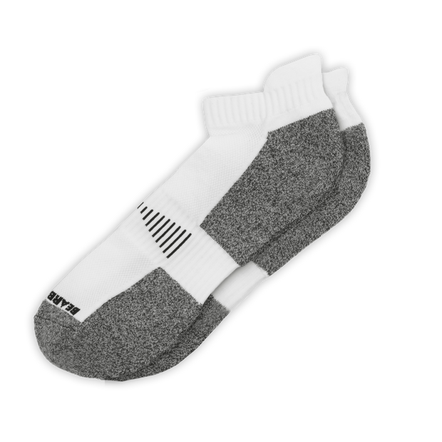 Pair of Performance Ankle Sock White with arch support and grey padding in heel and toe