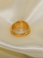 18K Gold Oval Ring