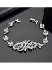 Petal Zircon Clasp Bracelet