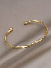 Twisted Simple Bracelet