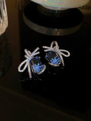 Silver Needle Zircon Bow Ear Needle