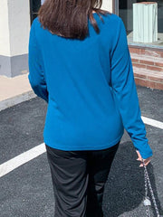 Women's Large V-Neck Long Sleeve Knit Top