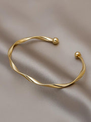 Twisted Simple Bracelet