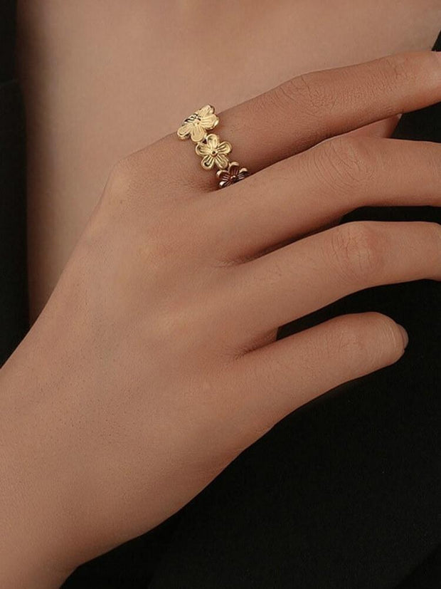 18K Gold Flower Open Ring