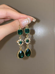 Emerald Earrings With Diamond