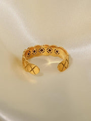 18K Gold Set White Green Diamond Lattice Diamond Open Ring