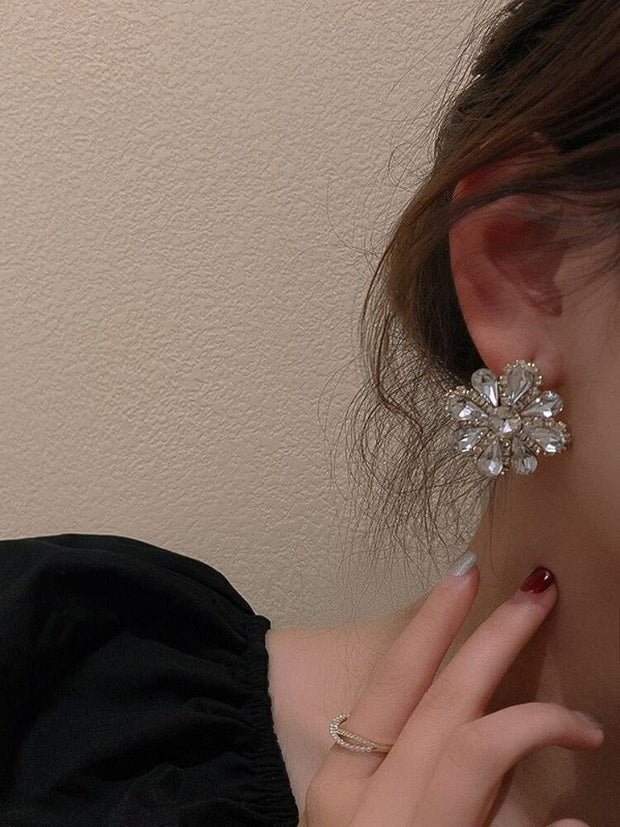 925 Silver Needle Full Diamond Flower Earrings